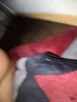 Santyu10 Show in webcam