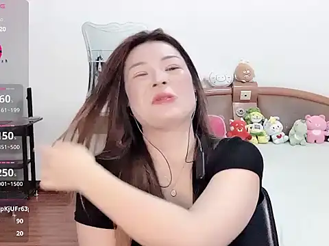 xiaojiujiu- Show Webcam