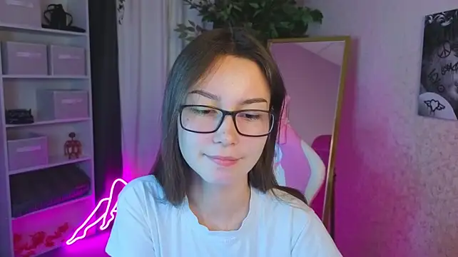 Онлайн чат XXX luna_m00n