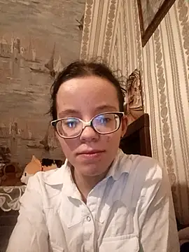 Show modela AlisaFoxs na web-kameri