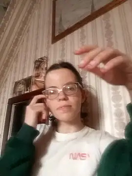 AlisaFoxs Webcamshow
