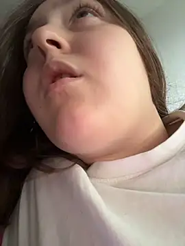 SWEATYBABY7 ওয়েবক্যাম শো