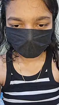 zulmi_zoya Pertunjukan Webcam