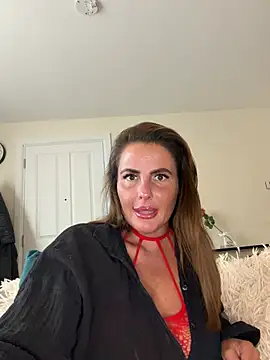 SweetSiennax Chat XXX live