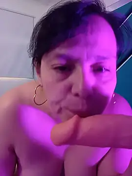 Natasha_miilf_n Webbikameraesitys