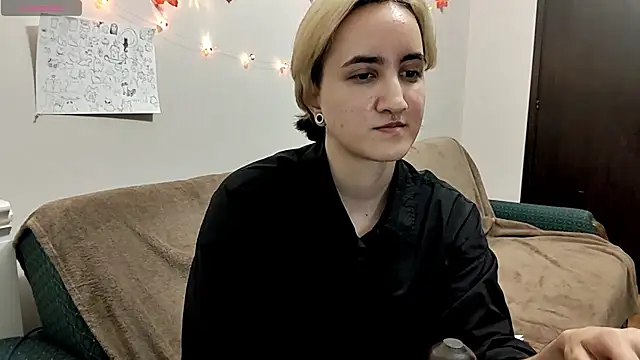 MiguelGray Show in webcam