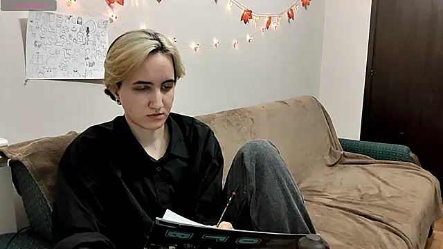 MiguelGray Show in webcam