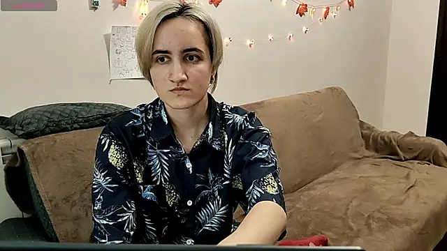 MiguelGray Show in webcam