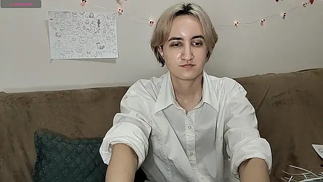 MiguelGray Show in webcam