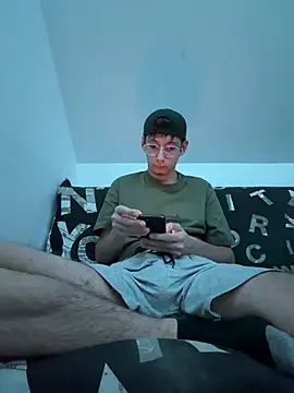 عرض كام littleLucas_