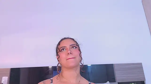 دردشة ValeryGotti الجنسية المباشرة