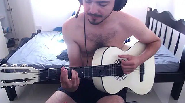 Вебкам-шоу Yollo12071