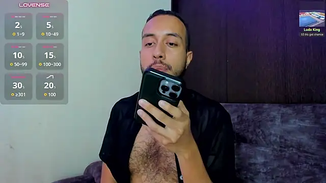 cristian_stone's Webcam Show