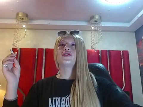 Show de MEGANEVANS05 na webcam