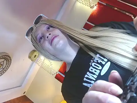 Webkamerová show MEGANEVANS05