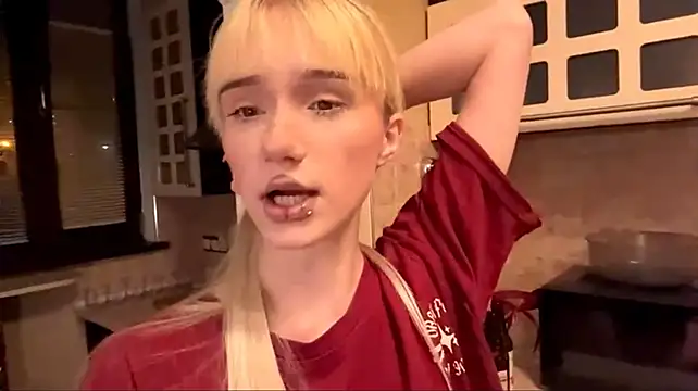 Chat XXX en directo de Blondilis