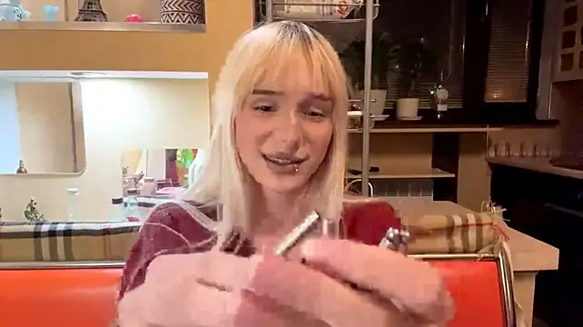 Blondilis' Live XXX Chat