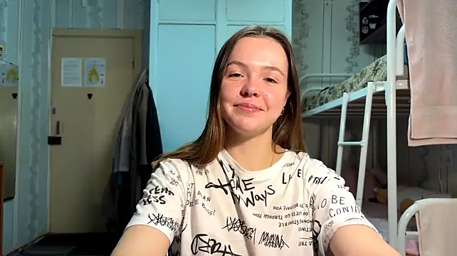 Chatroom XXX en direct de AmmyHolly