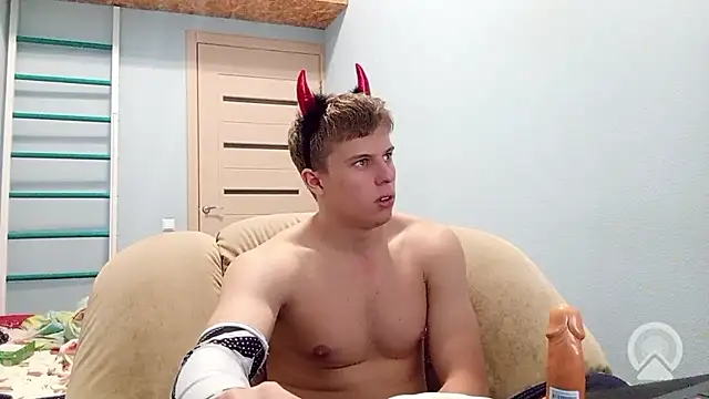 Show de ShadowRider_ na webcam