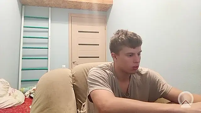 Show modela ShadowRider_ na web-kameri