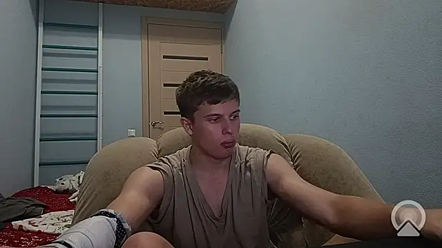 Show de ShadowRider_ na webcam