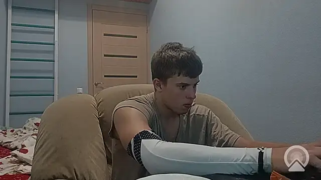 ShadowRider_: вебкам-шоу
