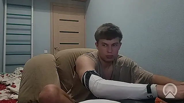 ShadowRider_: вебкам-шоу