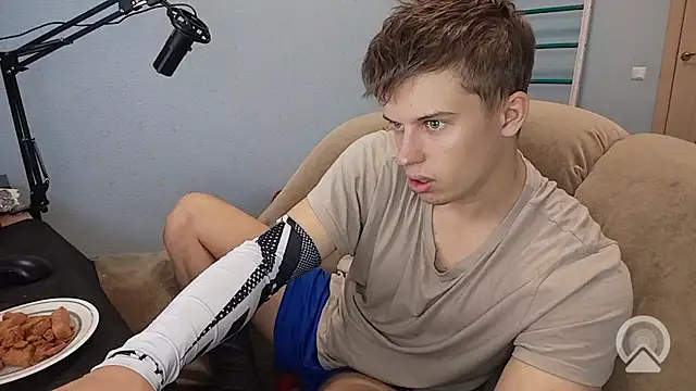 ShadowRider_: вебкам-шоу