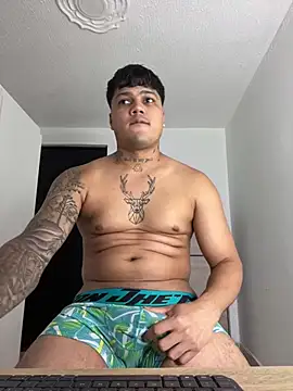 Webkamerová show Sloganxxxx