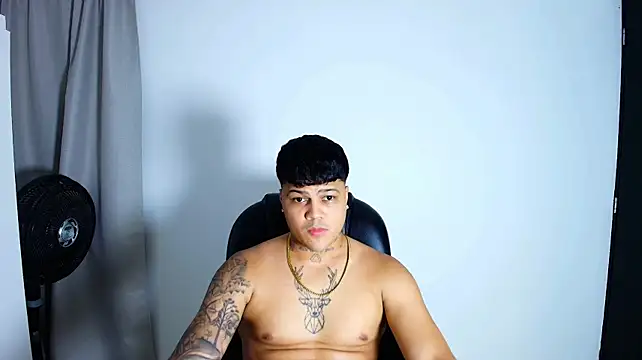 Sloganxxxx webcam show