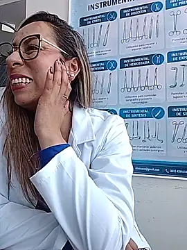 Dr-Kathy_23's Live XXX Chat