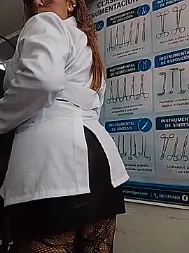 XXX chat uživo modela Dr-Kathy_23