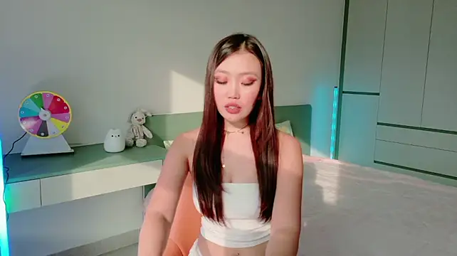 Lilyisshy 라이브 XXX 채팅