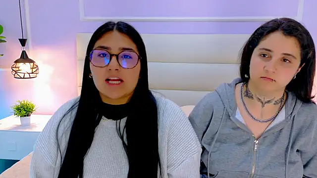 Chat XXX ao vivo de Emma_and_Tara