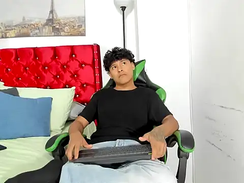 Webkamerová show kristhofer_levis_