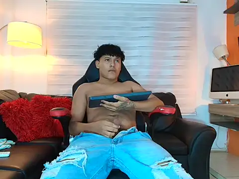 kristhofer_levis_ Webcam show