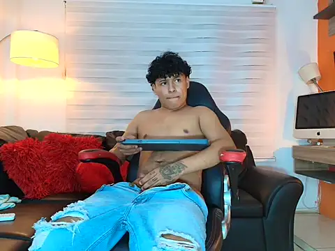 Webkamerová show kristhofer_levis_