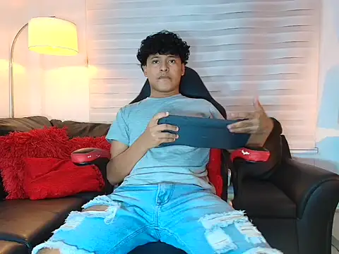 kristhofer_levis_ webcam show