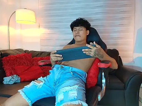Show de kristhofer_levis_ na webcam