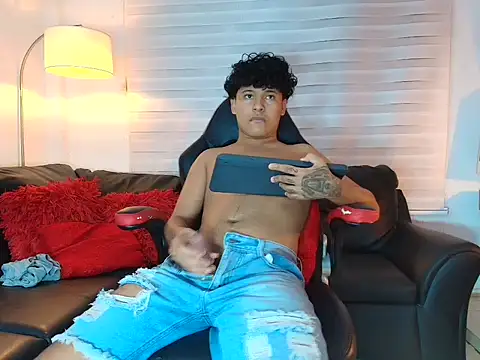 kristhofer_levis_ 现场XXX聊天