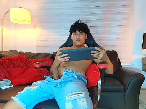 Show de kristhofer_levis_ na webcam