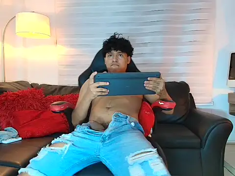 kristhofer_levis_ Webcamshow