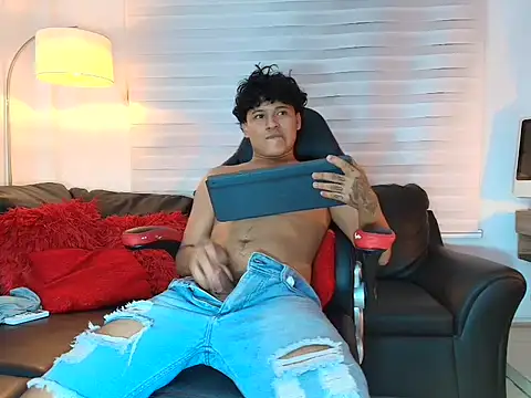 Show de kristhofer_levis_ na webcam