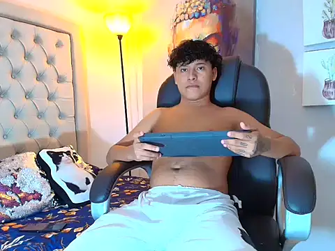 kristhofer_levis_ Webcam show