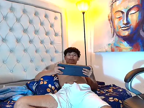 kristhofer_levis_ Шоу с уебкамера