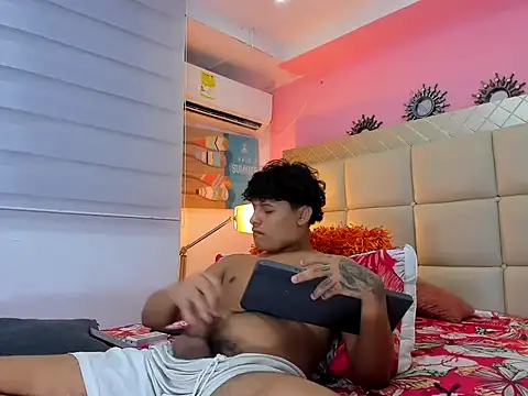 Show de kristhofer_levis_ na webcam