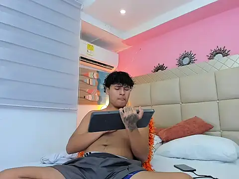 kristhofer_levis_ ওয়েবক্যাম শো