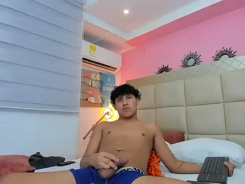 Show de kristhofer_levis_ na webcam