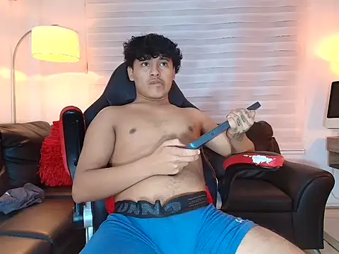 عرض كام kristhofer_levis_