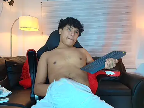 kristhofer_levis_'s Webcam Show